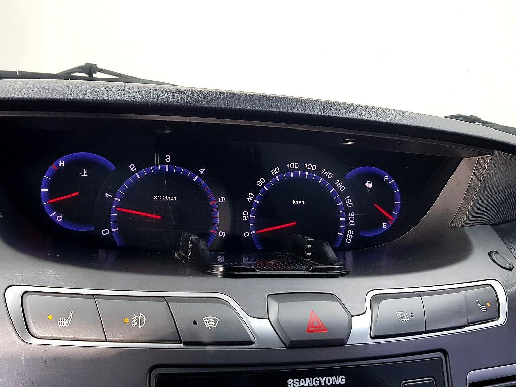 Ssangyong Korando 2014 Blanco - Importación desde Corea - HF Imports Iquique - Foto 13