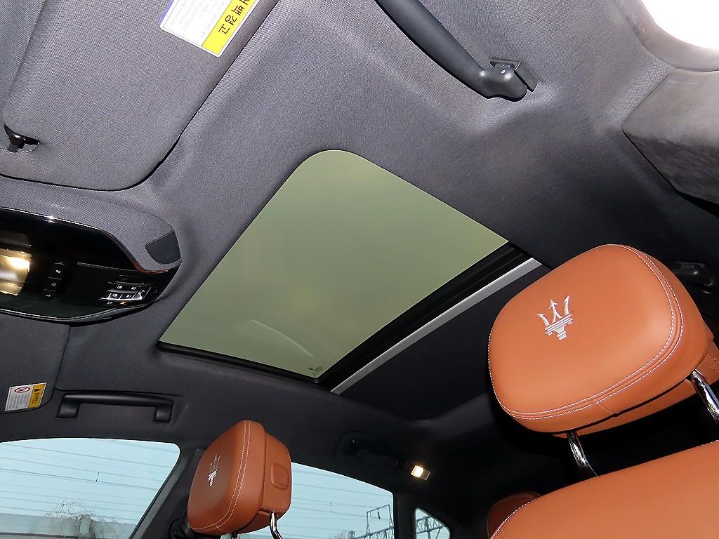 Maserati Levante 2018 Negro - Importación desde Corea - HF Imports Iquique - Foto 18