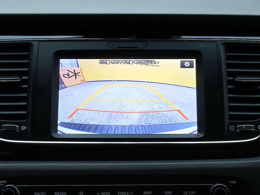 KIA Carnival 2018 Blanco - Importación desde Corea - HF Imports Iquique - Foto 10