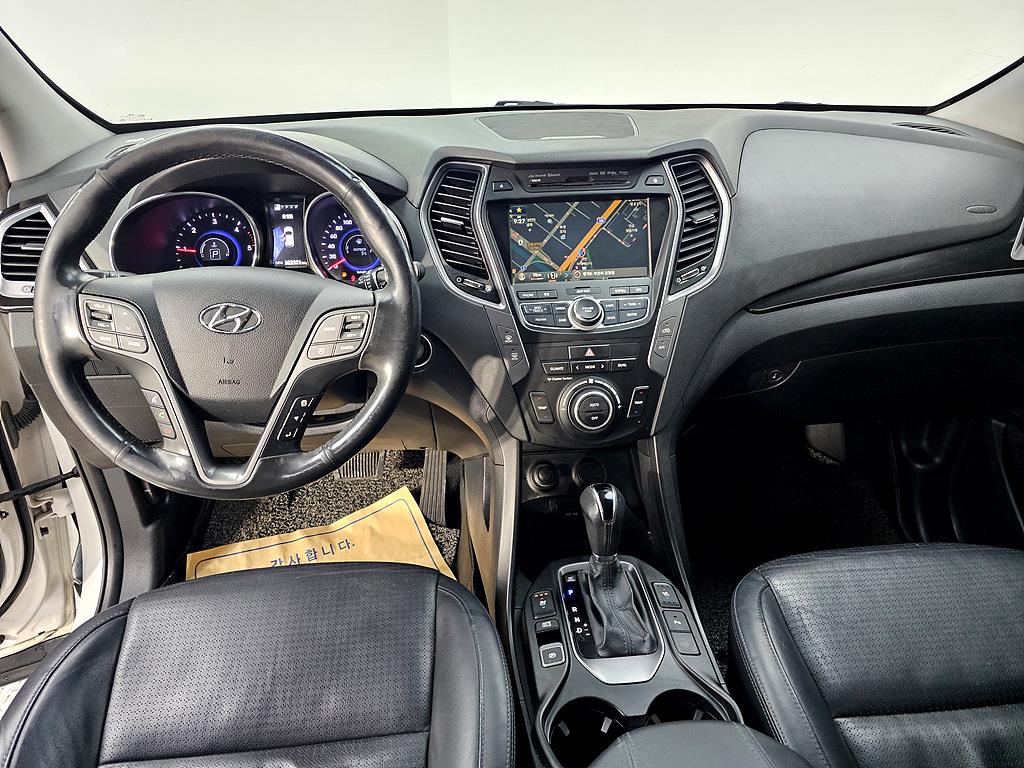 HYUNDAI Santa Fe - Vista 5