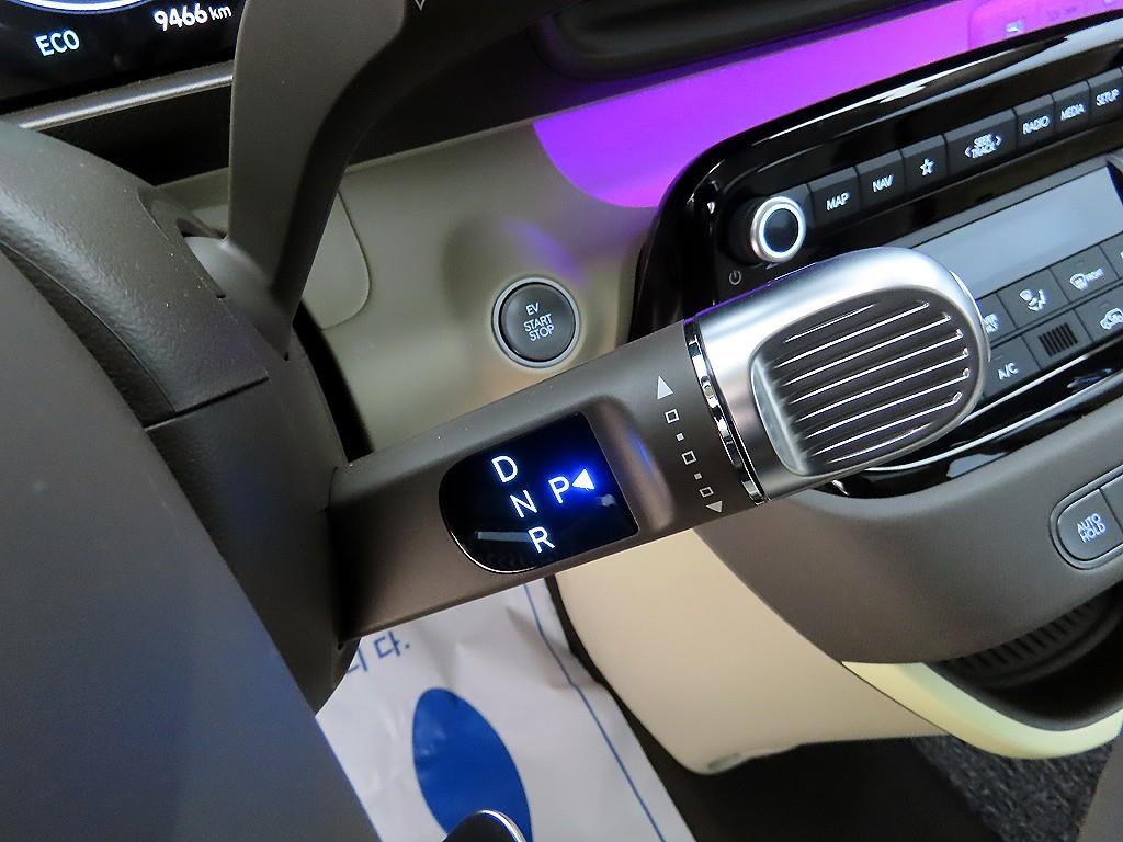 HYUNDAI Casper - Vista 10