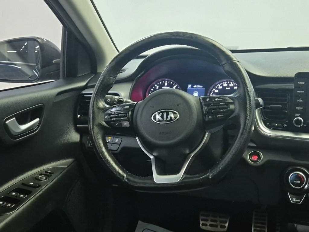 KIA Stonic - Vista 9