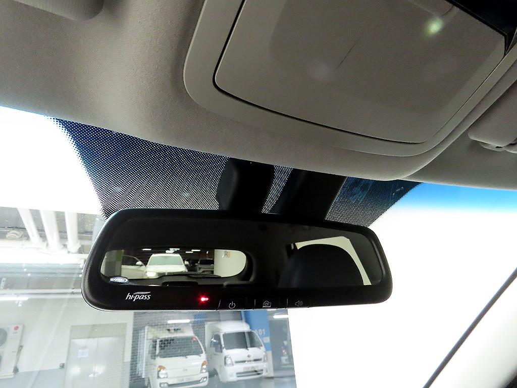 Ssangyong Tivoli 2022 Blanco - Importación desde Corea - HF Imports Iquique - Foto 14