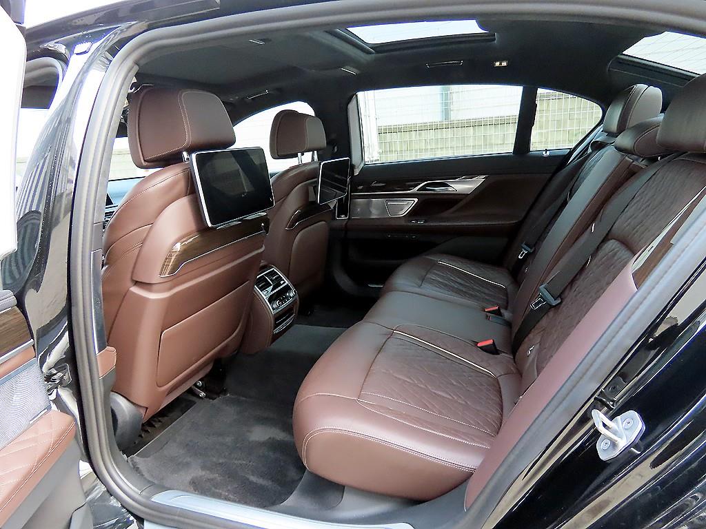 BMW 7 Series - Vista 6