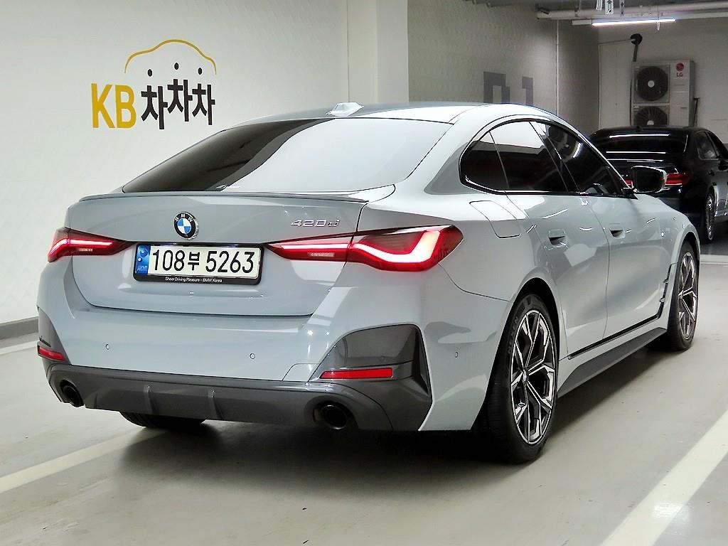 BMW 4 Series - Vista 4