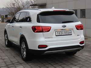 KIA Sorento - Vista 8