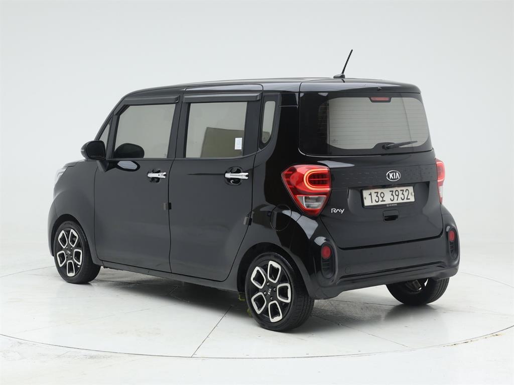 KIA Ray - Vista 7