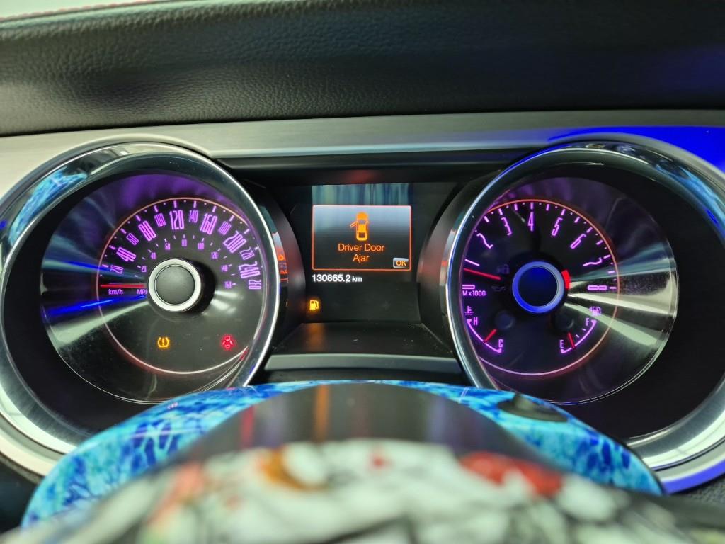 Ford Mustang - Vista 7