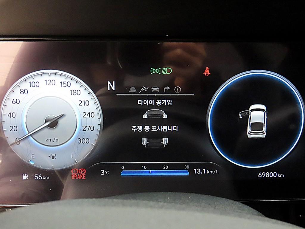 HYUNDAI Avante - Vista 8