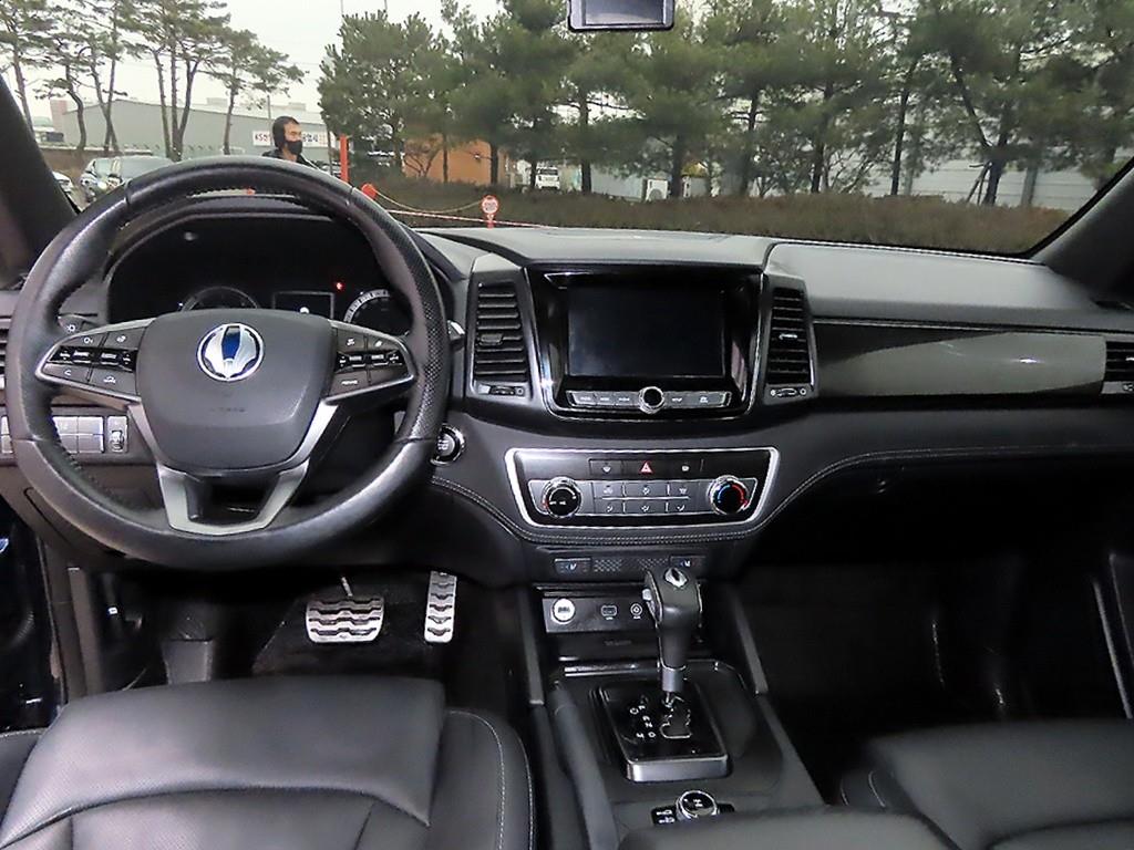 Ssangyong Rexton - Vista 7