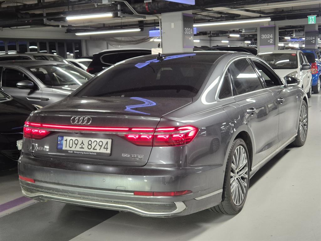 Audi A8 - Vista 3