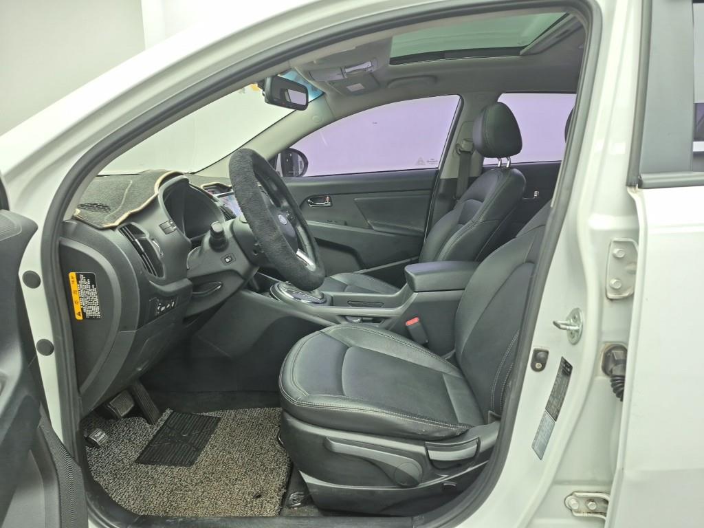 KIA Sportage - Vista 11