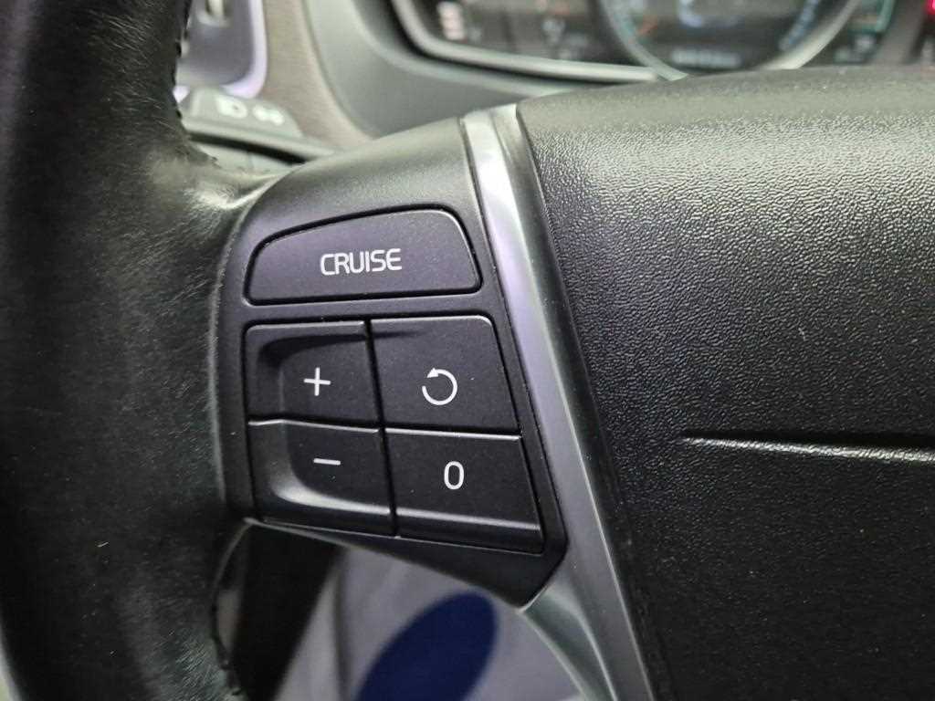 Volvo V40 2015 Blanco - Importación desde Corea - HF Imports Iquique - Foto 14