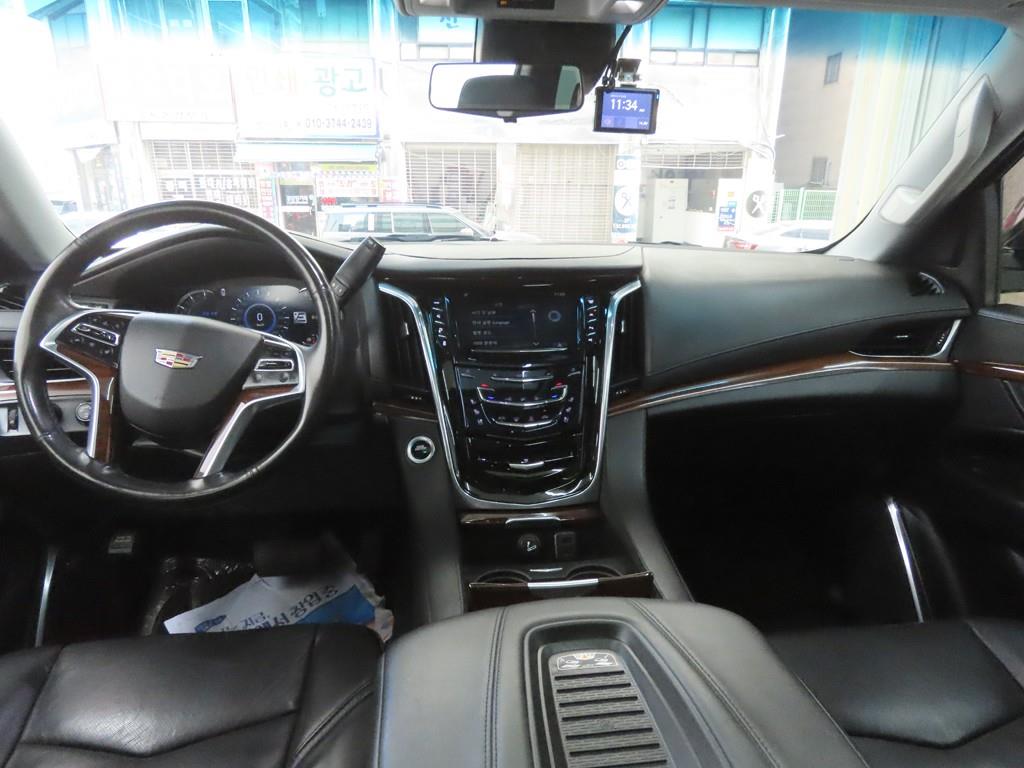 Cadillac Escalade - Vista 7