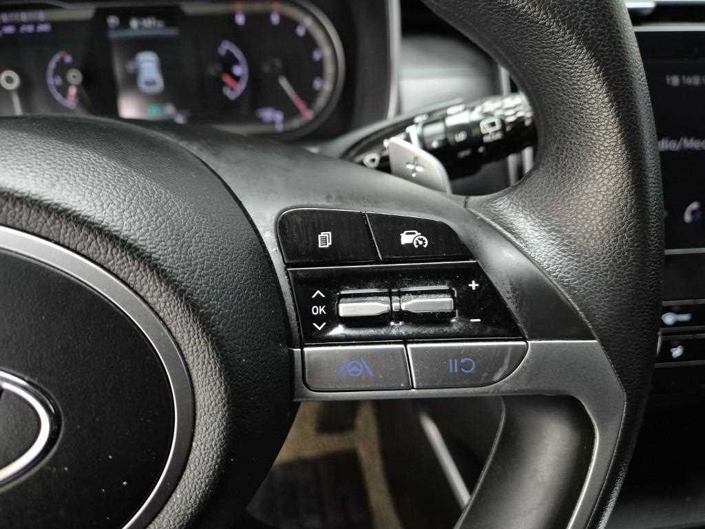 HYUNDAI Tucson - Vista 11