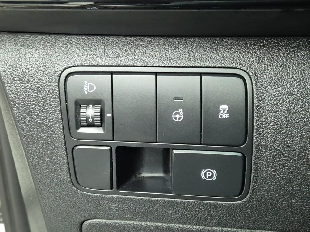 HYUNDAI Staria 2025 Blanco - Importación desde Corea - HF Imports Iquique - Foto 15