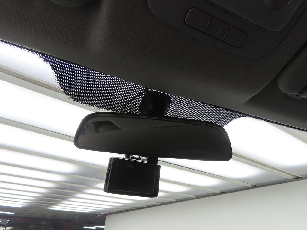 HYUNDAI Starex - Vista 12