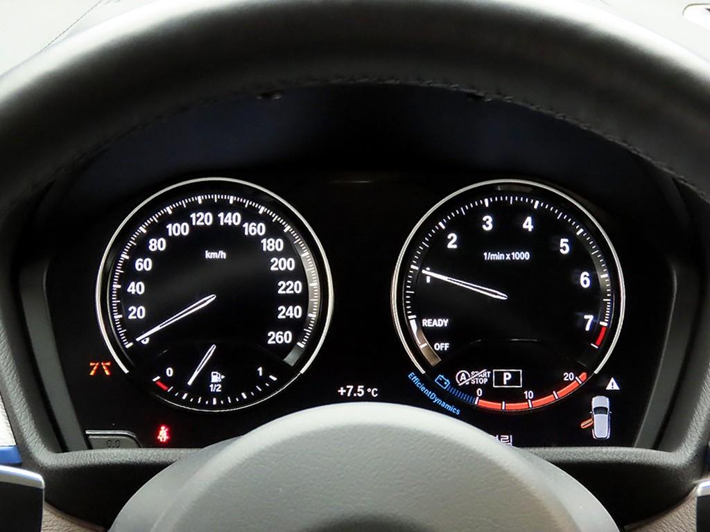 BMW X2 - Vista 6