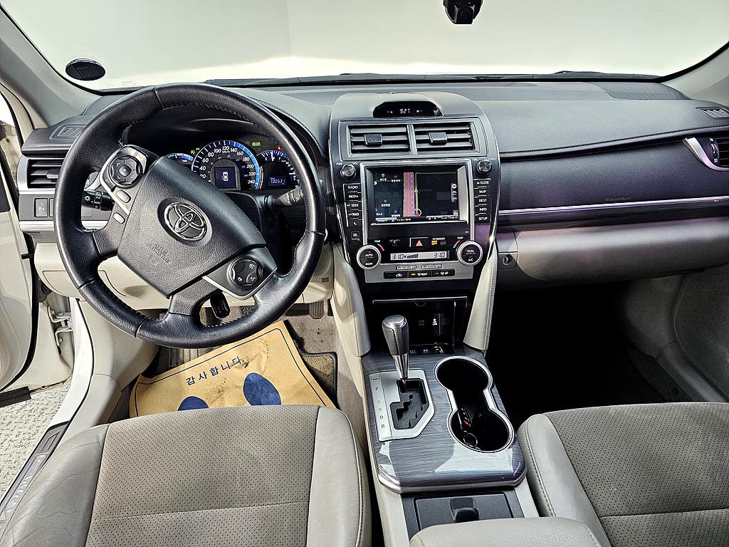 Toyota Camry - Vista 5