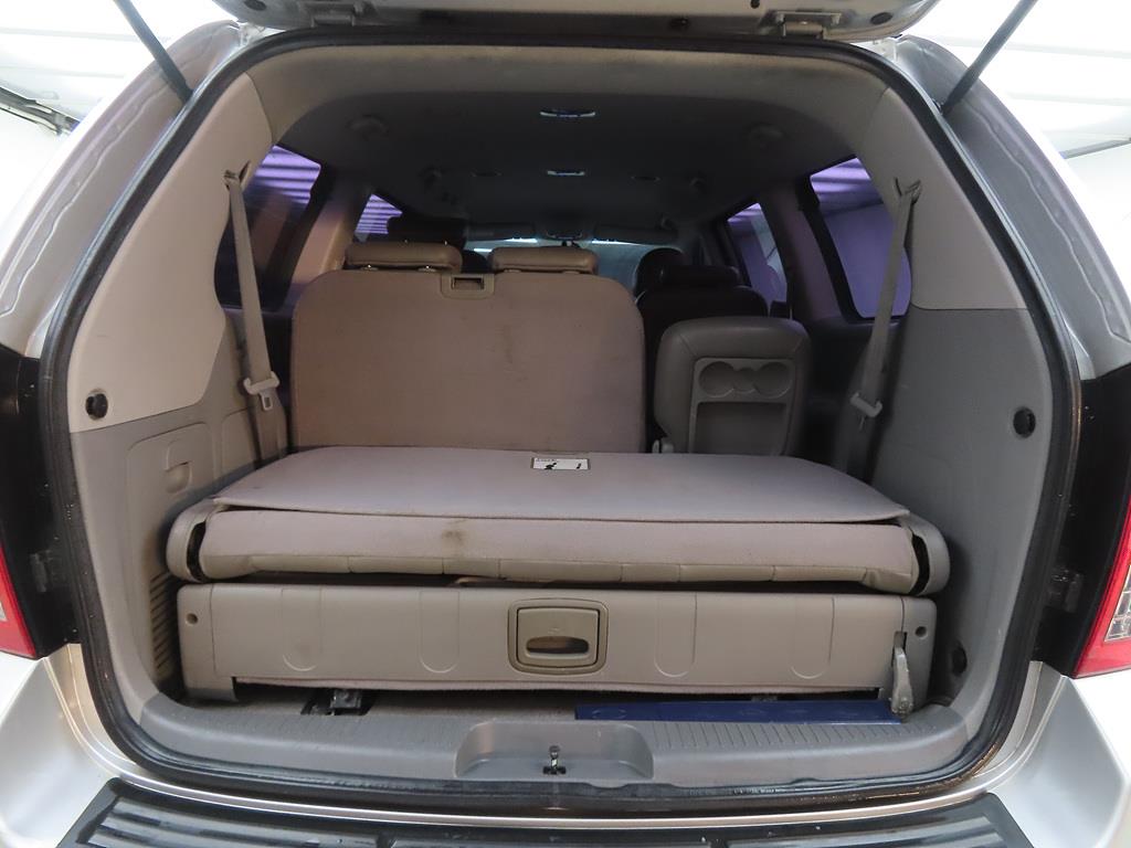 KIA Carnival 2013 Plateado - Importación desde Corea - HF Imports Iquique - Foto 17