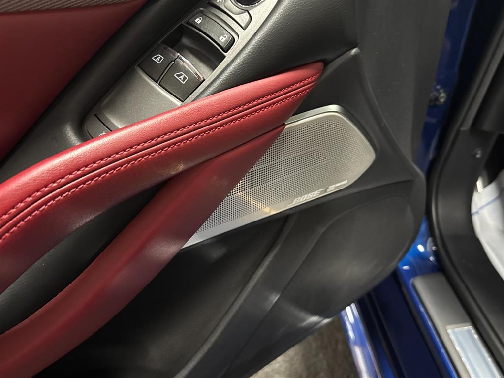 Infiniti Q - Vista 11