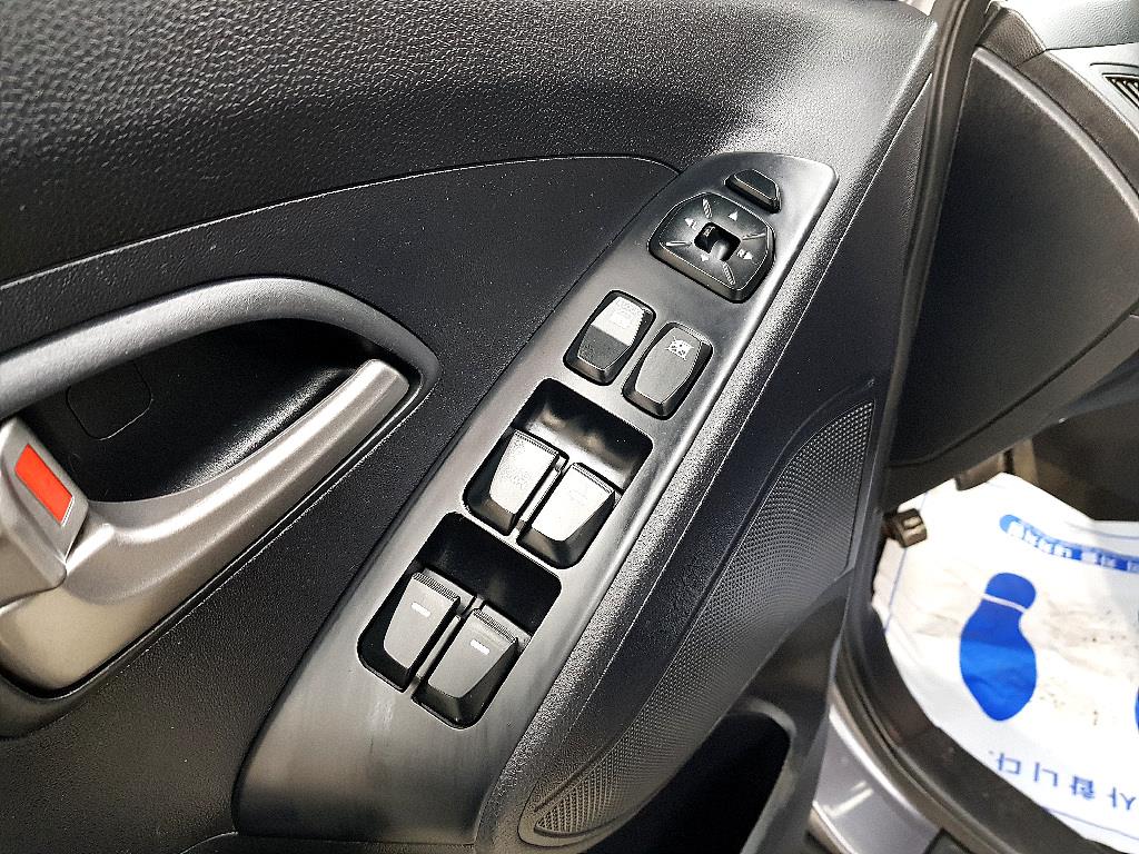 HYUNDAI Tucson - Vista 11