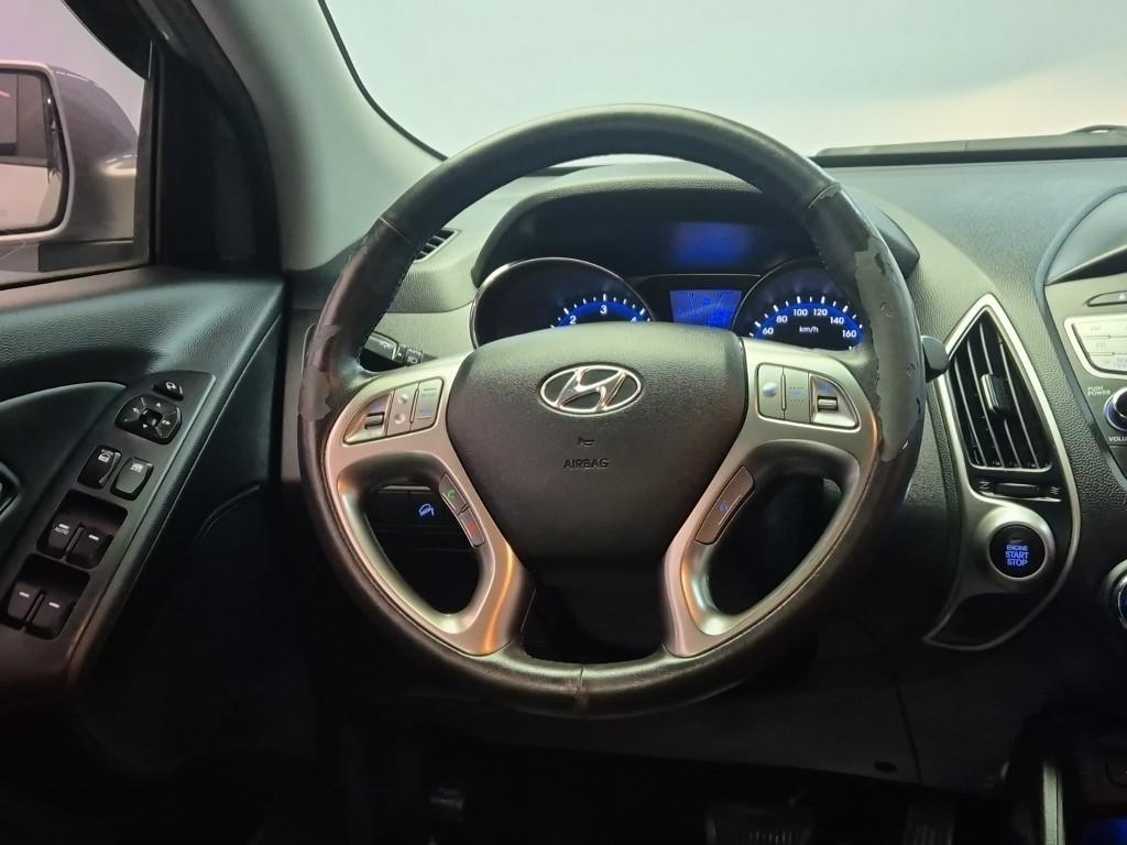 HYUNDAI Tucson - Vista 9