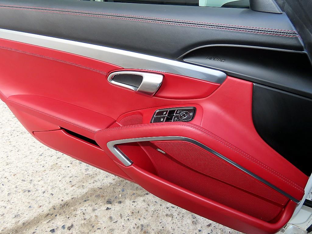 Porsche 718 2017 Blanco - Importación desde Corea - HF Imports Iquique - Foto 14