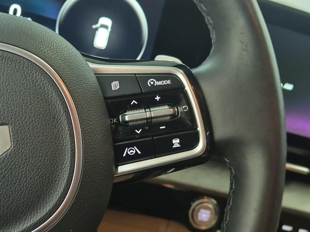 KIA Carnival - Vista 9