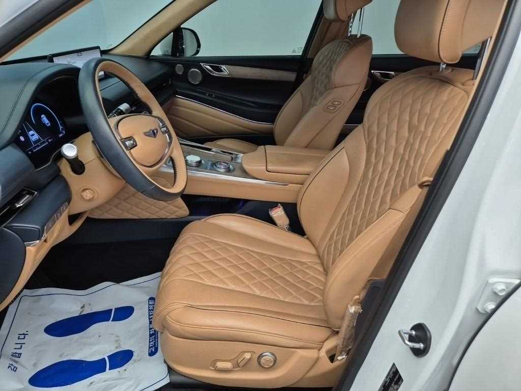 Genesis GV80 - Vista 11