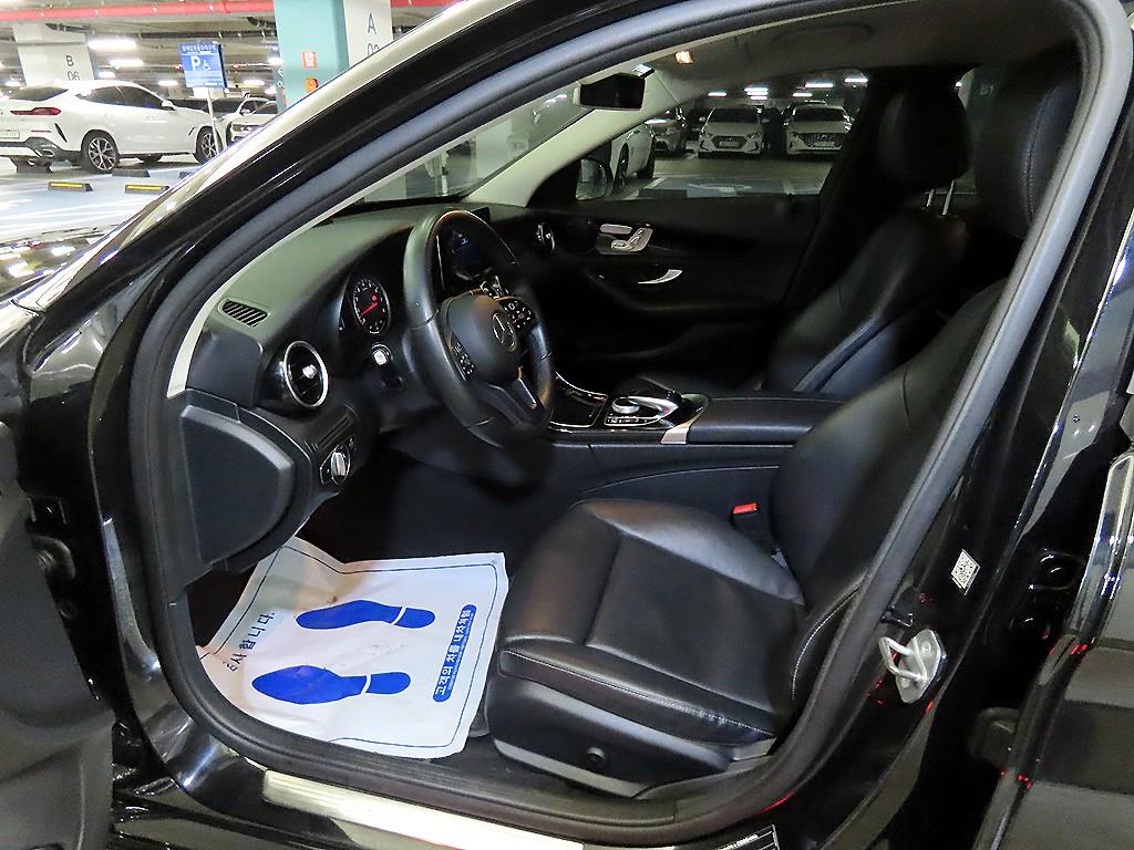 Mercedes Benz C Class - Vista 6