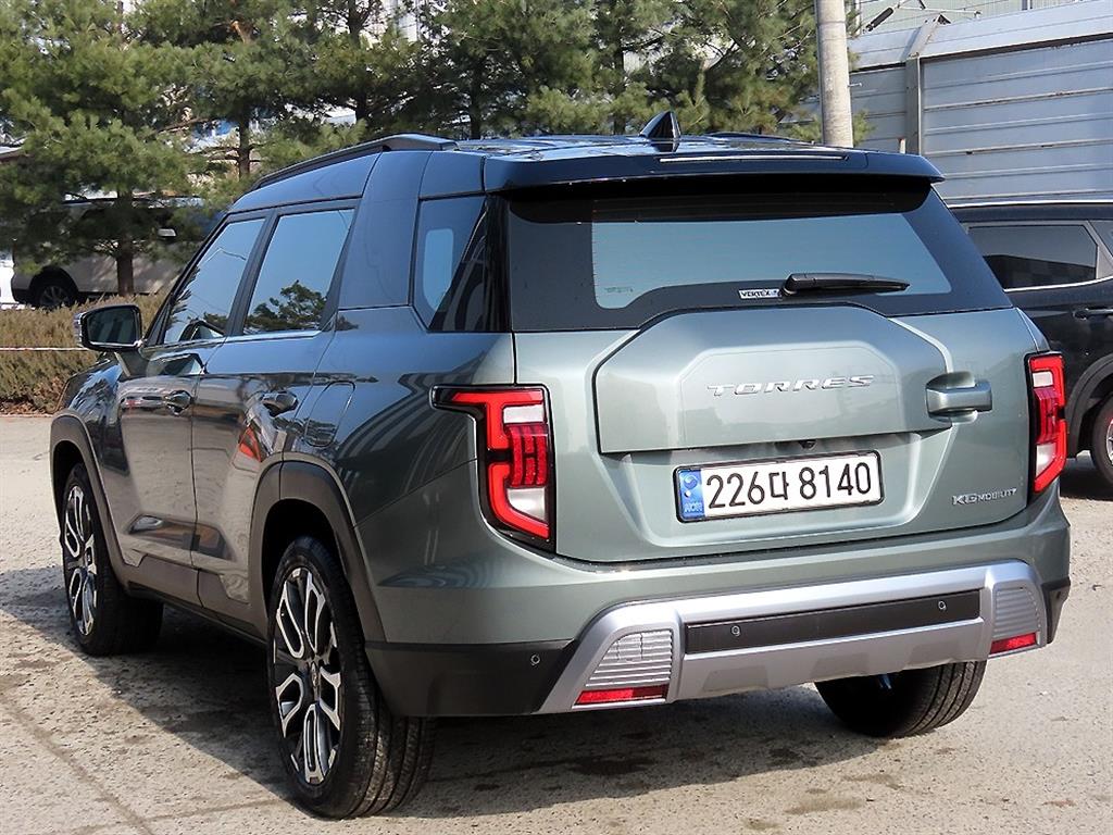 Ssangyong Torres - Vista 3