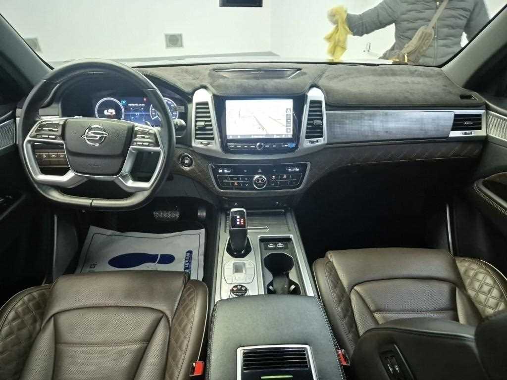 Ssangyong Rexton - Vista 7