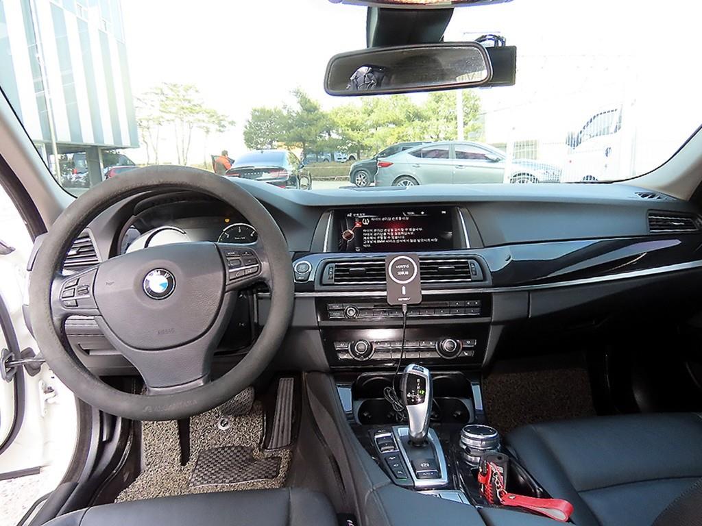 BMW 5 Series - Vista 7