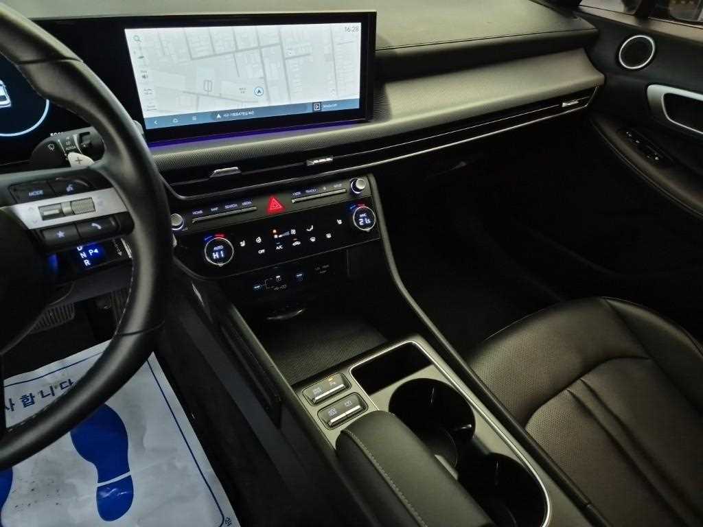 HYUNDAI Sonata - Vista 10