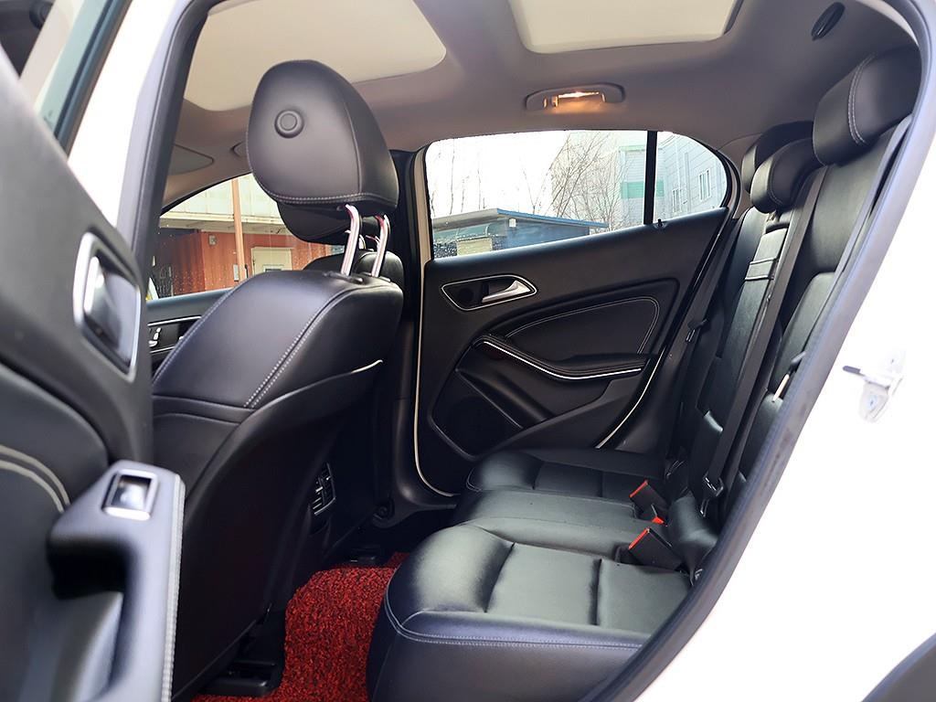 Mercedes Benz GLA Class 2019 Blanco - Importación desde Corea - HF Imports Iquique - Foto 11