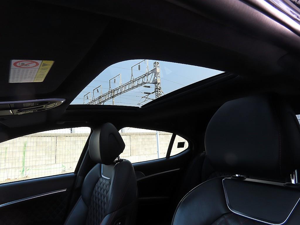 Genesis G70 2020 Negro - Importación desde Corea - HF Imports Iquique - Foto 17