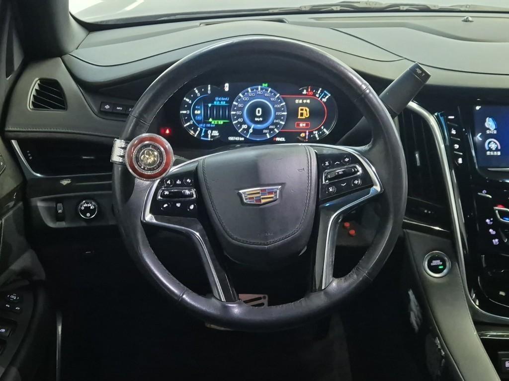 Cadillac Escalade - Vista 9