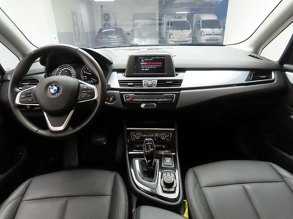 BMW 2 series - Vista 8