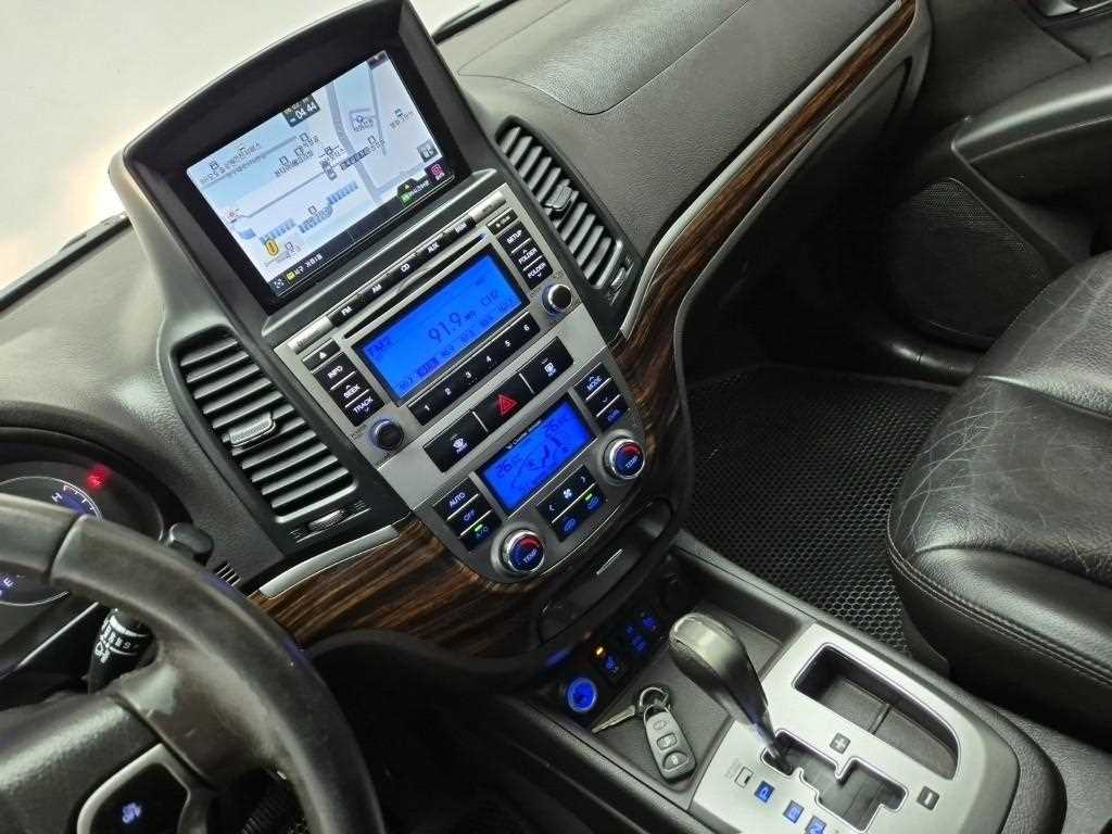 HYUNDAI Santa Fe - Vista 10
