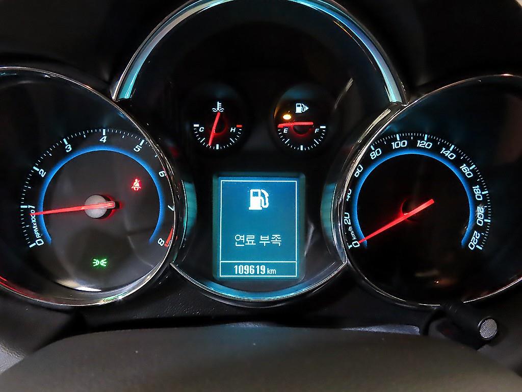 Chevrolet Cruise - Vista 9