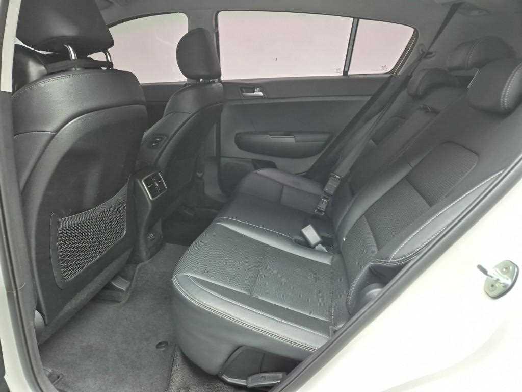 KIA Sportage - Vista 12