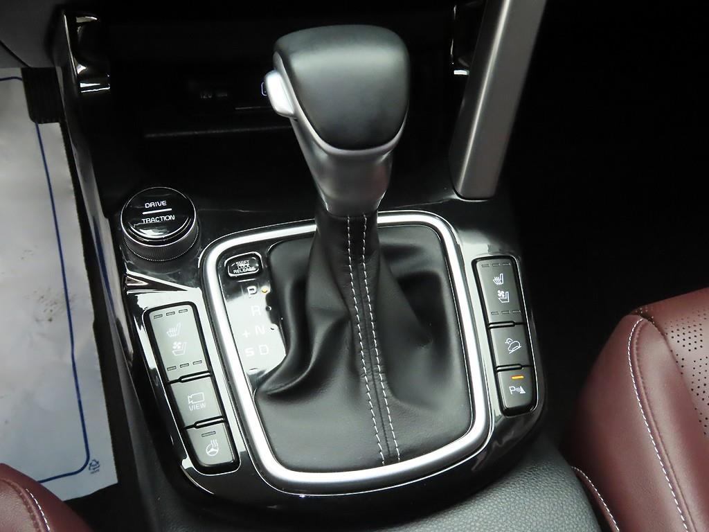 KIA Seltos - Vista 10