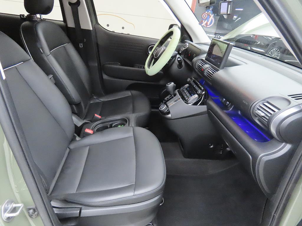 HYUNDAI Casper - Vista 8