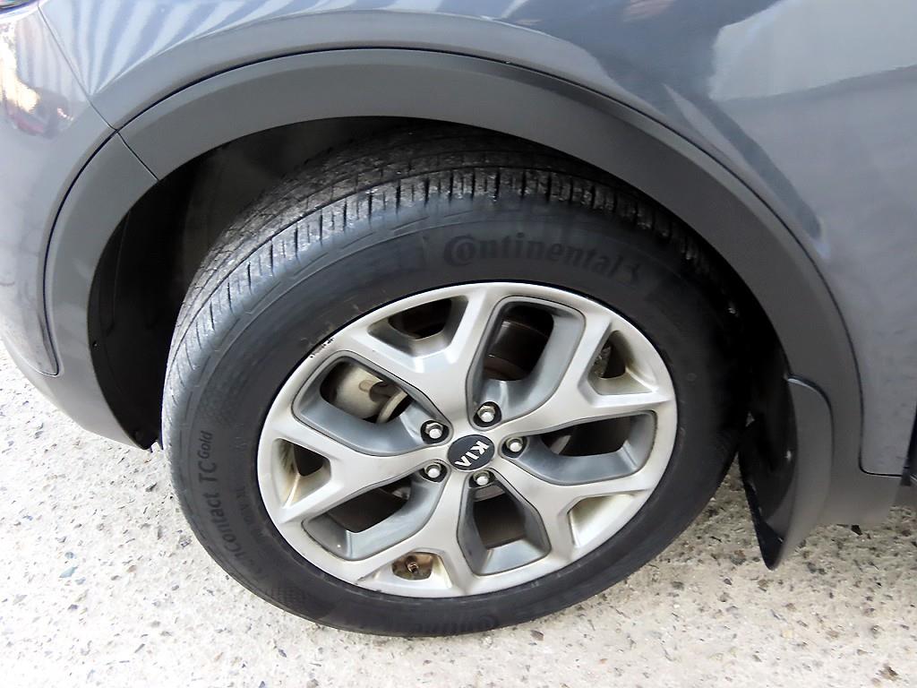 KIA Sorento 2015 Gris - Importación desde Corea - HF Imports Iquique - Foto 20