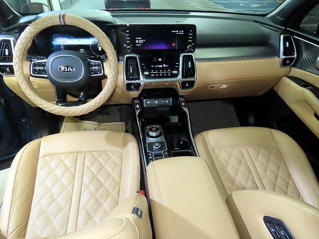 KIA Sorento - Vista 10