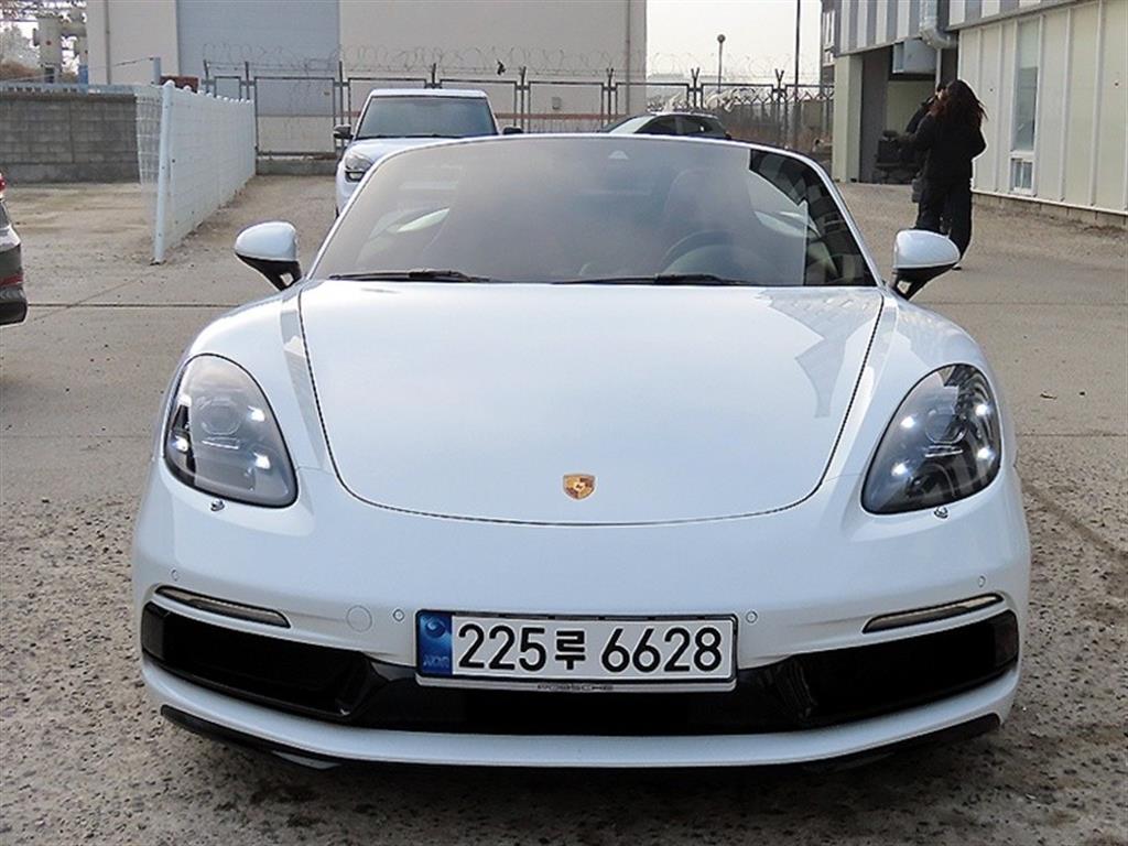 Porsche 718 - Vista 5