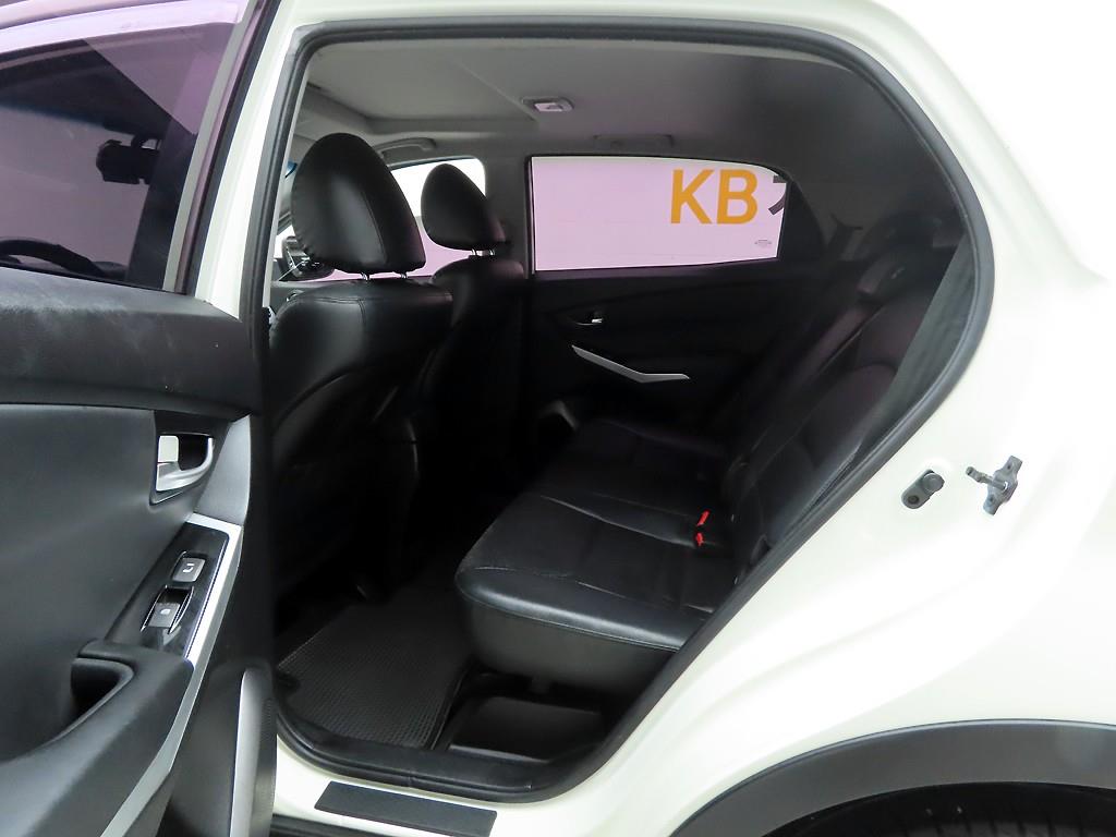 Ssangyong Korando 2014 Blanco - Importación desde Corea - HF Imports Iquique - Foto 14