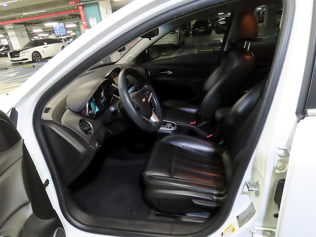 Chevrolet Cruise - Vista 6