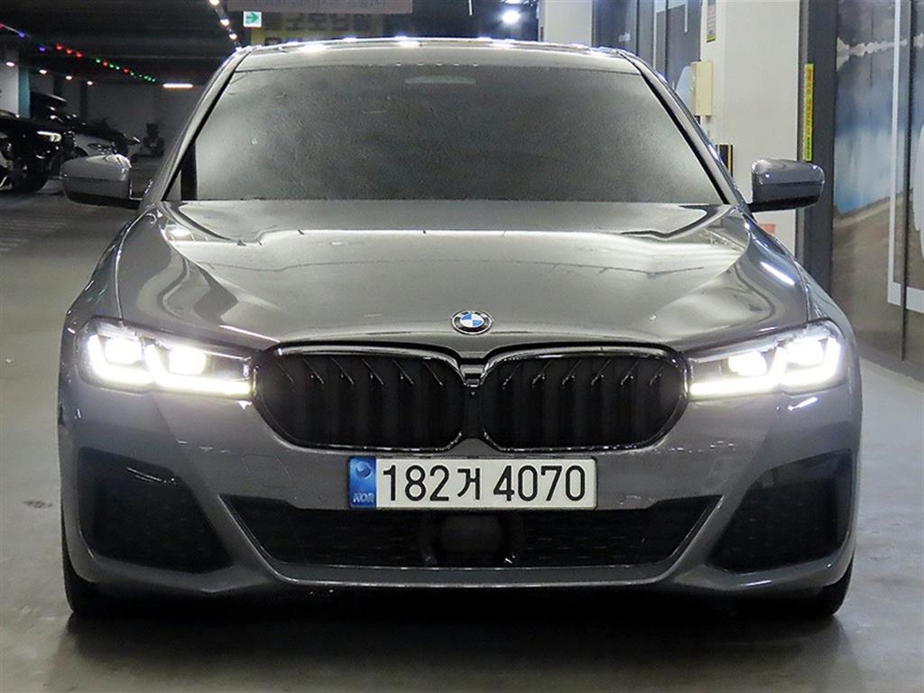 BMW 5 Series - Vista 2